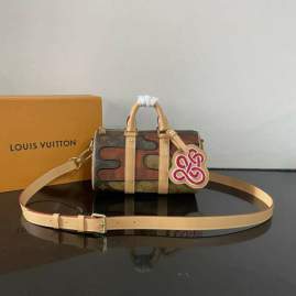 Picture of Louis Vuitton Handbags _SKUfw202999024fw